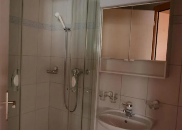 Daire Bergfreude 06 By Interhome Saas Fee